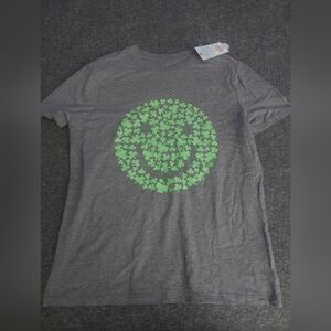 Nwt cat & jack tee large 10/12‎